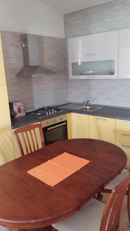 Apartments Ema Vir Exterior photo
